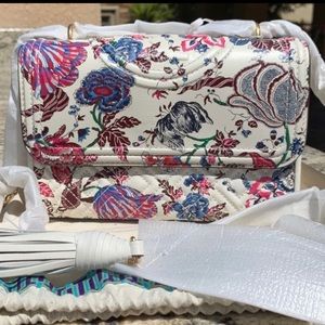 NWT Tory Burch Fleming printed small convertible shoulder bag

-